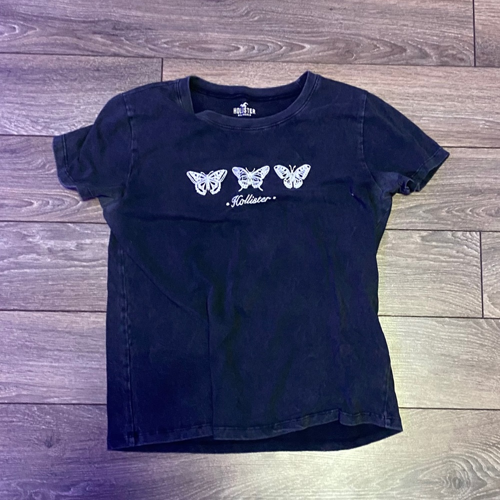 Hollister butterfly t-shirt